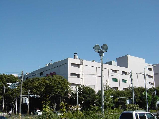 ボンベルタ成田店まで2,310ｍ
