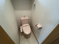 コンパクトで使いやすいトイレです