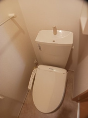 落ち着いたトイレです