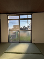 落ち着いた雰囲気の和室付きです