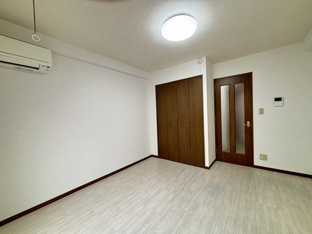 ※写真は別部屋のものです。