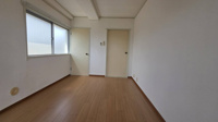 広々とした洋室です