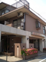 外観は落ち着いています