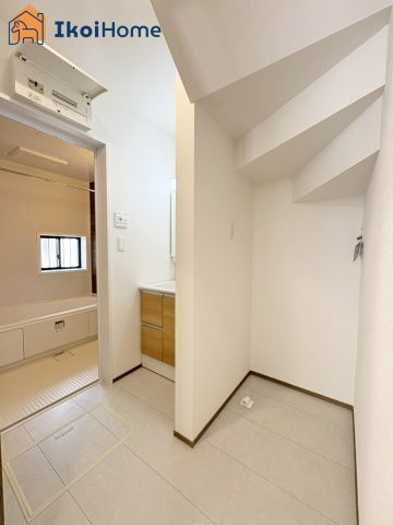 神戸市西区糀台2丁目　新築戸建　A号棟の洗面所|【ホームページに現地動画掲載中】●年中無休：当日予約可●洗濯パン未設置。設置依頼等も承っております