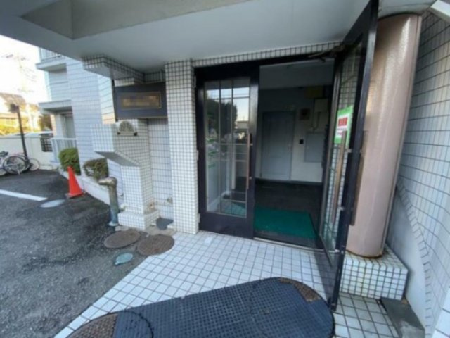 【エントランス】