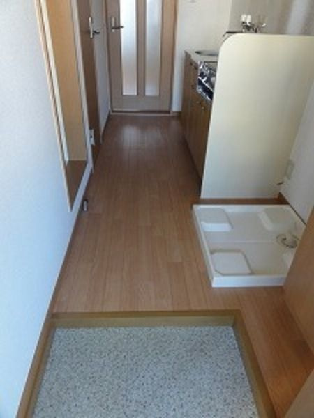 プログレ中央の玄関