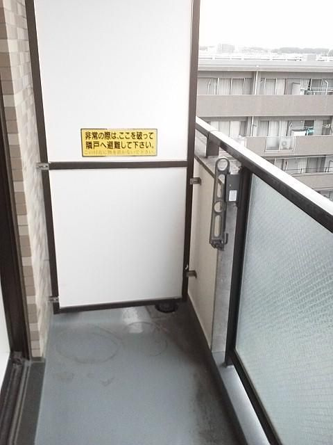 サンプラザ南林間のバルコニー