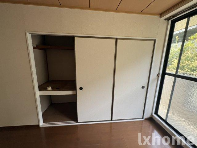 プラスコート南耳原の収納