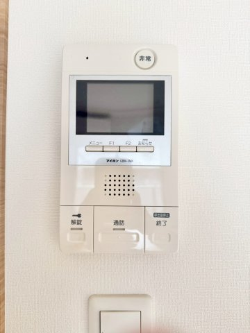 ベラスウィータ高田馬場のセキュリティ|モニター付きインターホン※別室参考