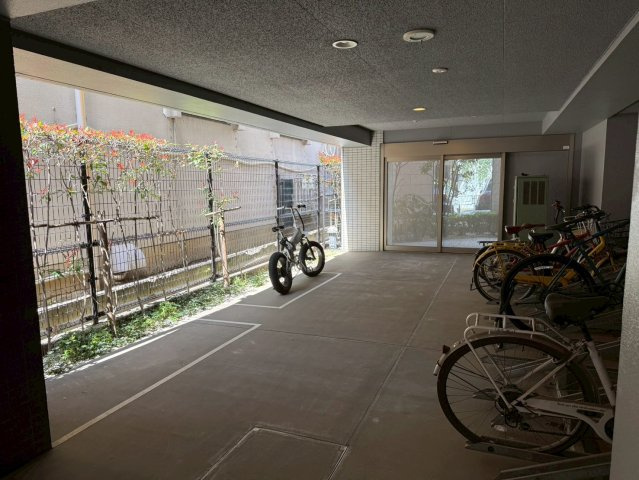 ベラスウィータ原宿のその他共用部分|駐輪場