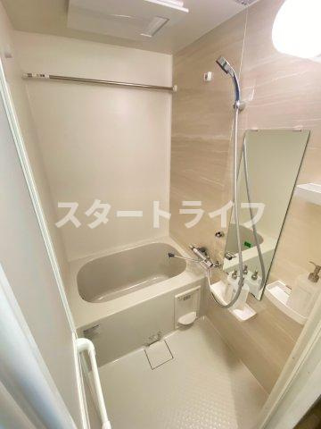 大阪市東淀川区西淡路４丁目の賃貸マンションの浴室
