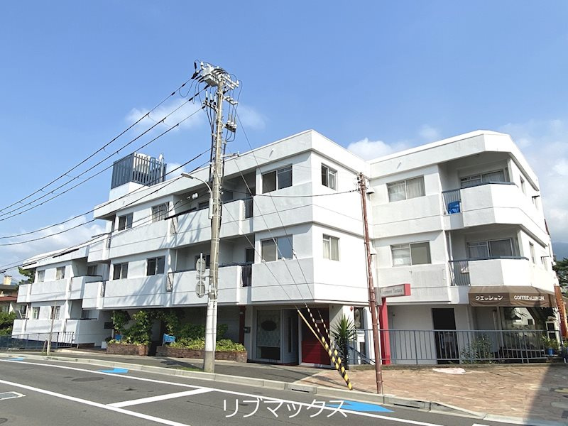 ロジュマン反高の画像