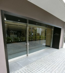 【エントランス】 | GENOVIA浅草VIskygarden