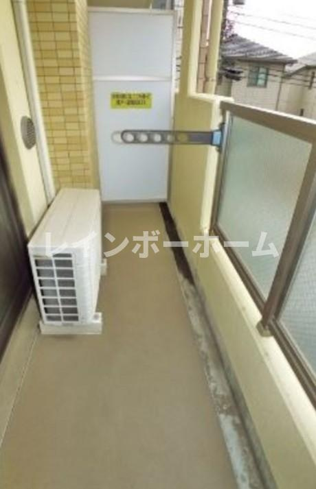 SKYM　仲介手数料（賃料の1.10ヵ月）の50％OFF対象物件！のバルコニー|お洗濯にも便利なバルコニー付き