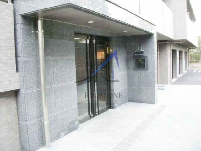 ルーブル中野坂上弐番館のエントランス|エントランスです。