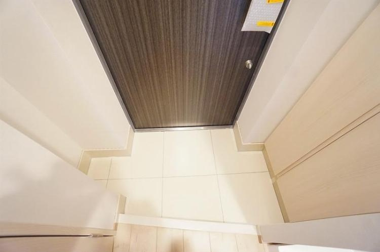 LIMERESIDENCE HIKIFUNEの玄関