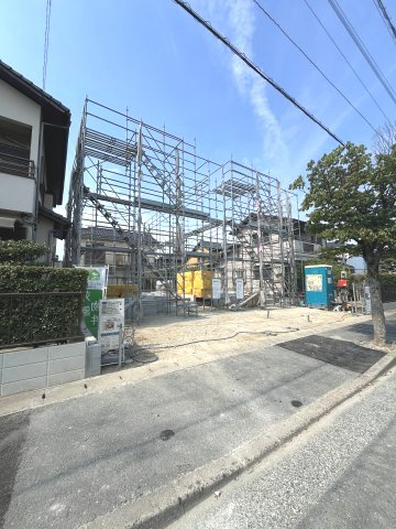 福岡市西区横浜１丁目の新築一戸建の前面道路含む現地写真