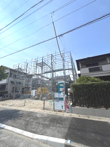 福岡市西区横浜１丁目の新築一戸建の前面道路含む現地写真