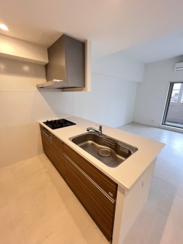 大阪市城東区関目１丁目の賃貸マンションのキッチン