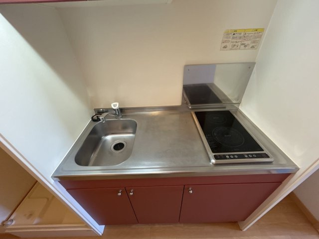 レオパレスフジニューコートのキッチン