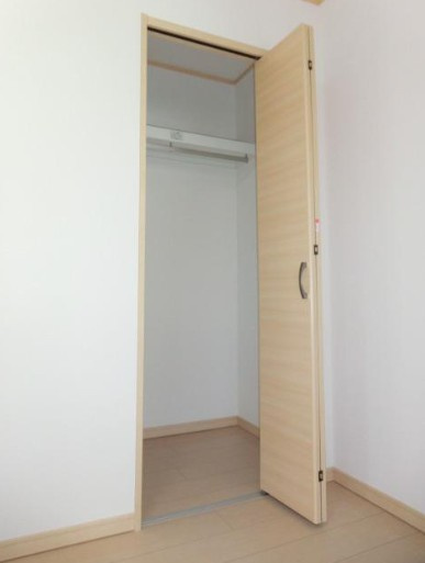 シャトレバレ町屋の収納