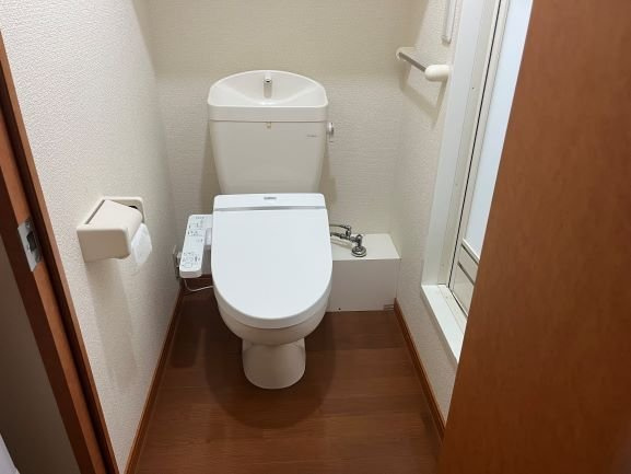 レオパレスルミエール道場のその他|温水洗浄便座付きトイレ