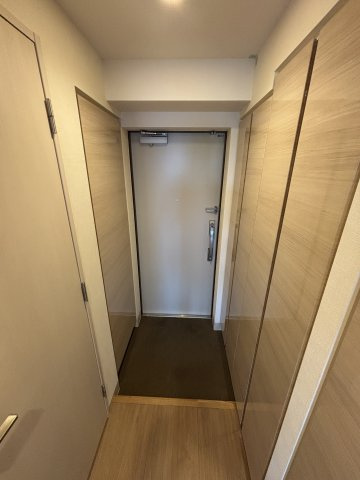 エテルノ西葛西の玄関