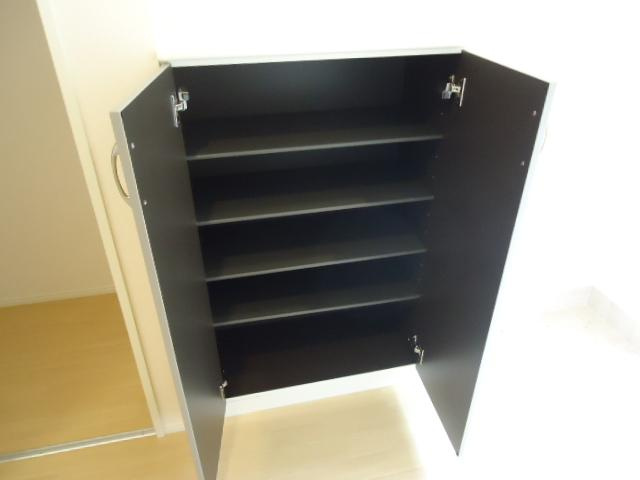 ヒルクレスト　サンワの収納|下駄箱