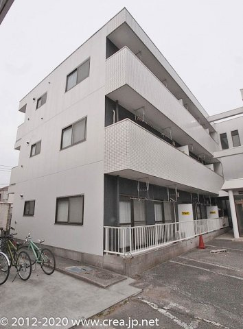 第二ホワイトハイツの外観