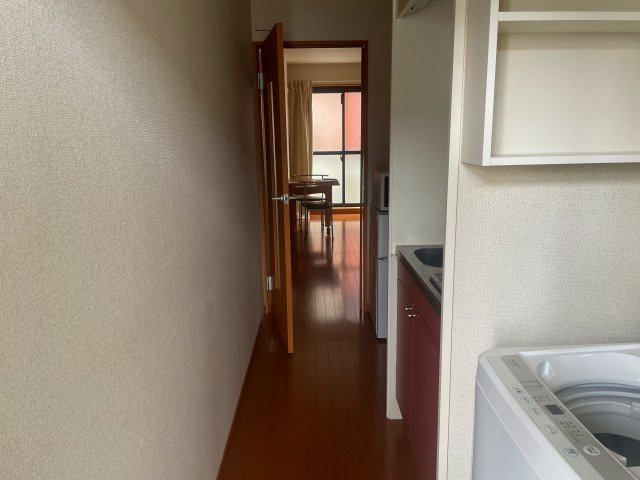 レオパレス宮野木の玄関