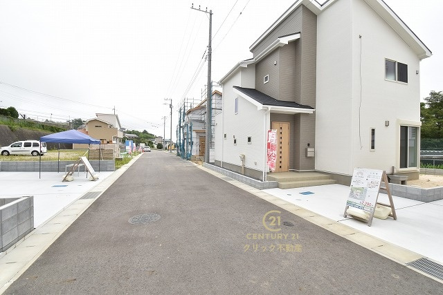 いろどりアイタウン　日立市西成沢町2丁目　23-P1　5の前面道路含む現地写真|現地撮影（2026年8月）