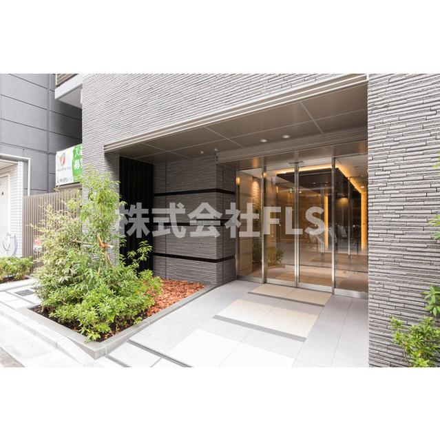 中央区日本橋富沢町の賃貸マンションのエントランス