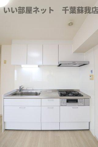ガーデンハウス本千葉のキッチン|キッチンでお料理をお楽しみください
