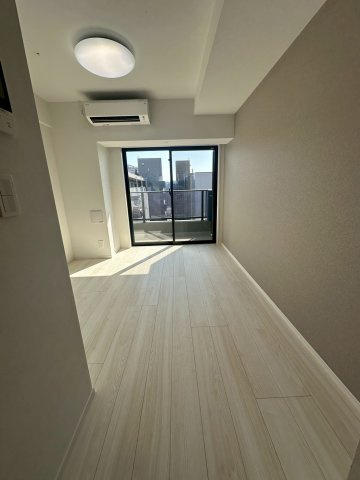 クレヴィスタ阪東橋Ⅲの居間・リビング