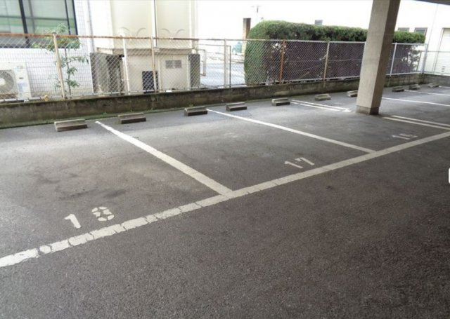 南埜マンション赤塚の駐車場|駐車場です
