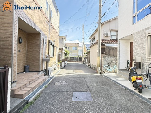 明石市硯町3丁目　中古戸建のその他|●資料・カタログのご請求無料●前面道路は幅員約4.4ｍございます。住宅街で交通量少なめです！