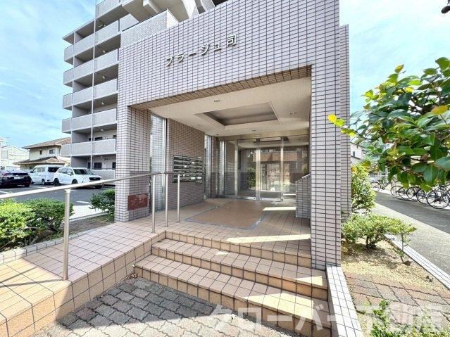 プラージュ司のエントランス|エントランス