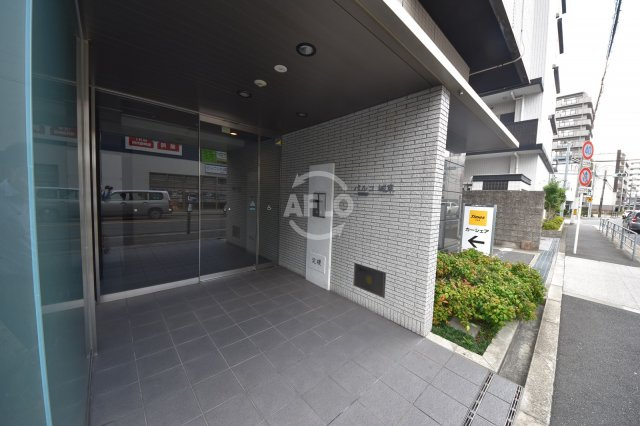 グランルージュ城東のエントランス|パルコ城東　エントランス