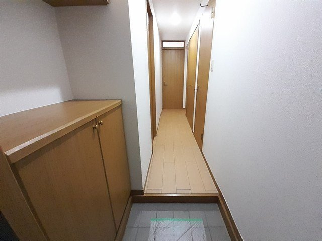 ヒルトップレジデンスの玄関