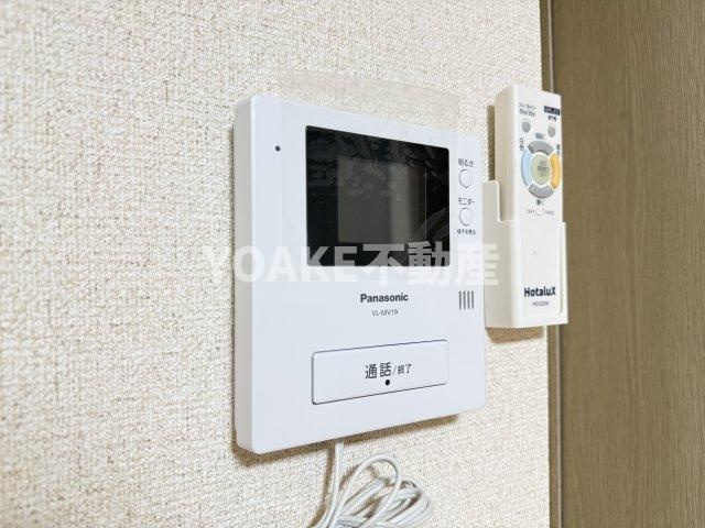 ロワール湘南　D棟のセキュリティ|画像はC棟103号室、リフォーム・クリーニング前のものです。現況優先。