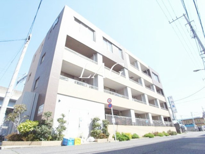 【外観】 | カーロヴィレッタⅡ | 外観です。
