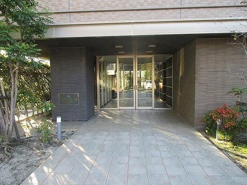 サーパス新町一丁目のエントランス|マンションエントランス