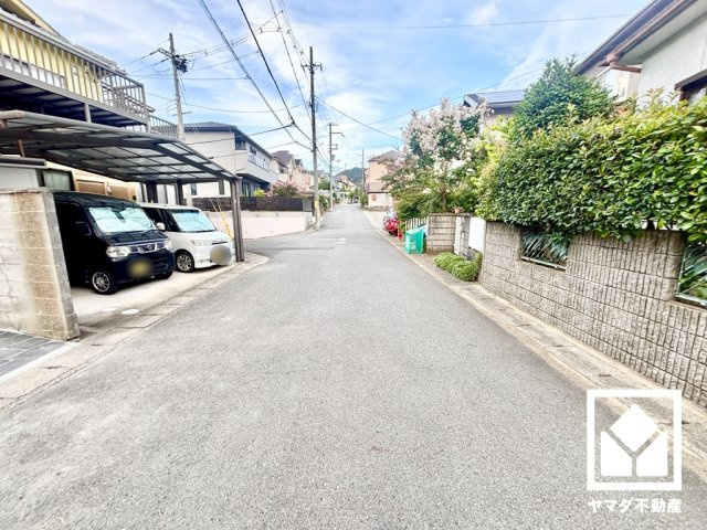 宇治市木幡南山の前面道路含む現地写真
