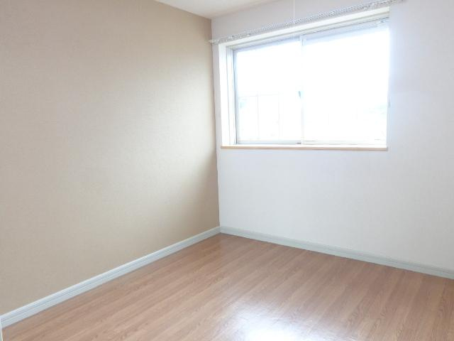 プラムエル＆アールの内装|洋室