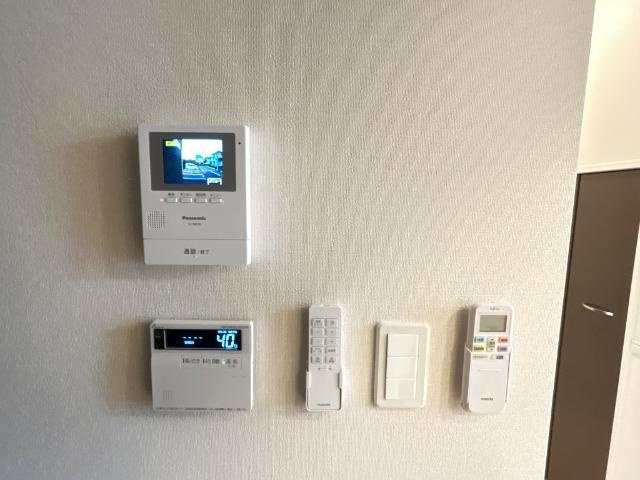 ルメイユの内装|カメラ付インターホン