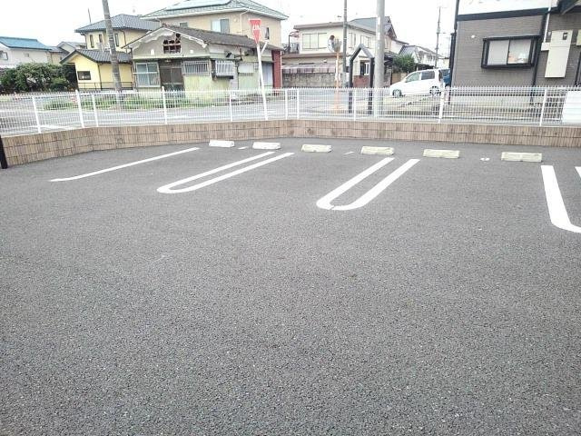 【駐車場】 | ラフィーシアＢ | 駐車場完備です