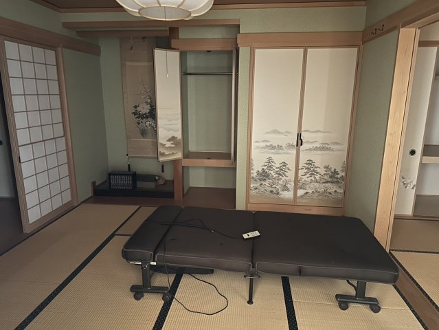 高茶屋７丁目一戸建ての和室