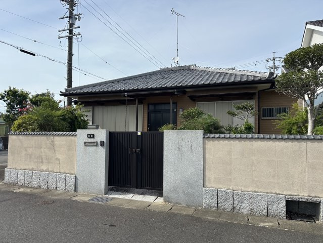 高茶屋７丁目一戸建て