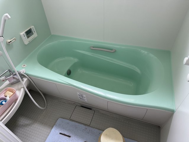 高茶屋７丁目一戸建ての浴室