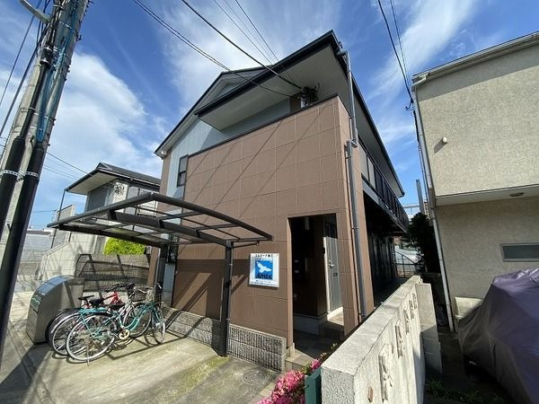 エルマーナ瑞江のエントランス